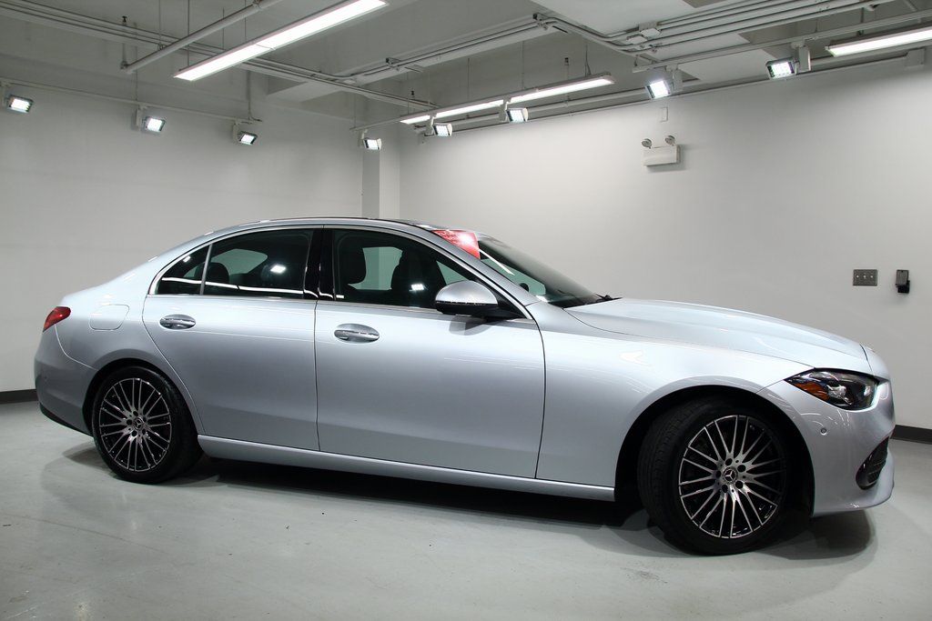 2025 Mercedes-Benz C-Class Sedan C 300 - Photo 11