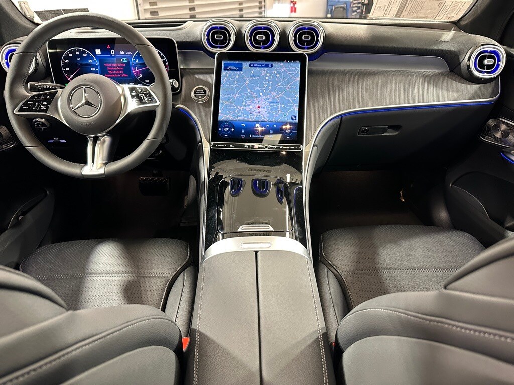 2026 Mercedes Benz GLC 300 4MATIC photo 4