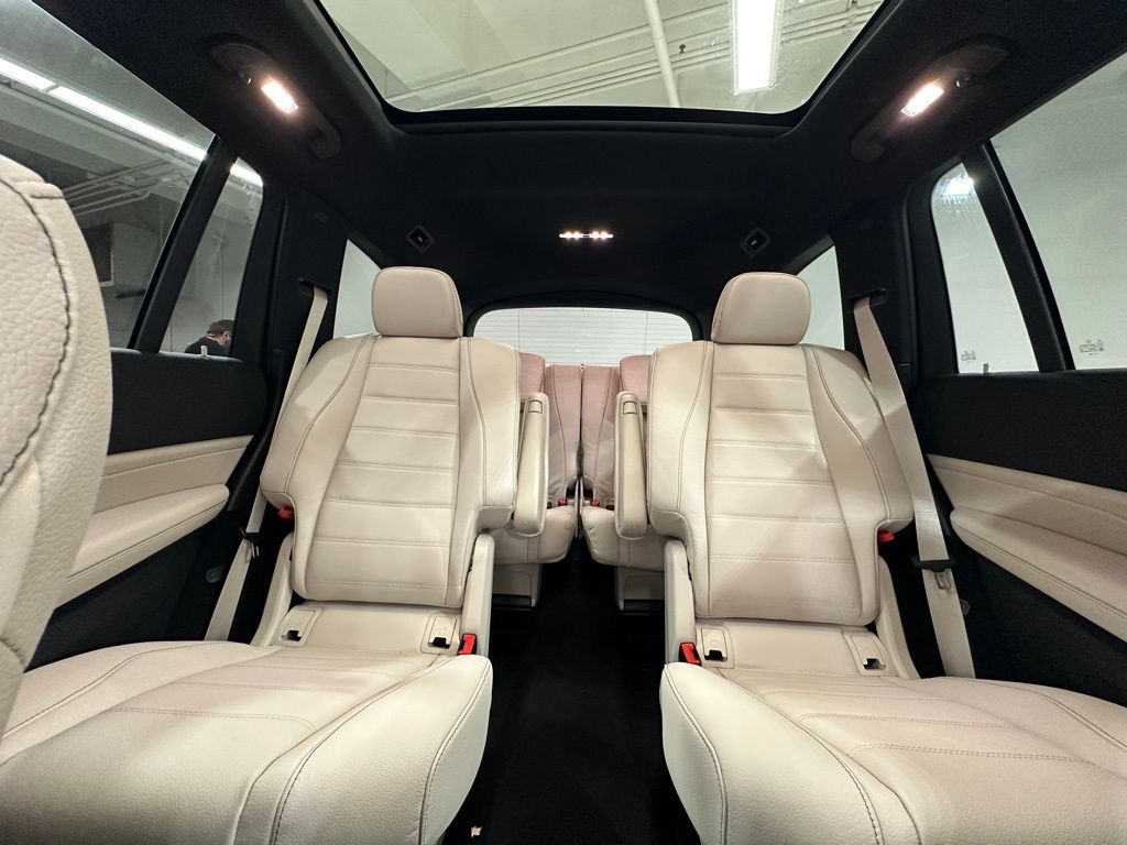 2025 Mercedes-Benz GLS Base - Photo 17