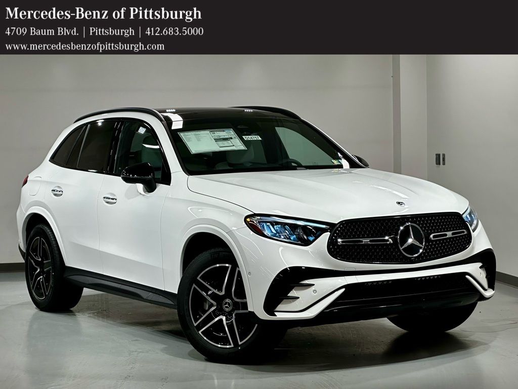 2026 Mercedes-Benz GLC GLC 300 4MATIC's photo