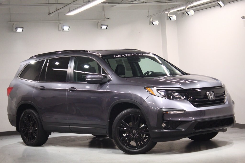 2021 Honda Pilot Special Edition photo 2