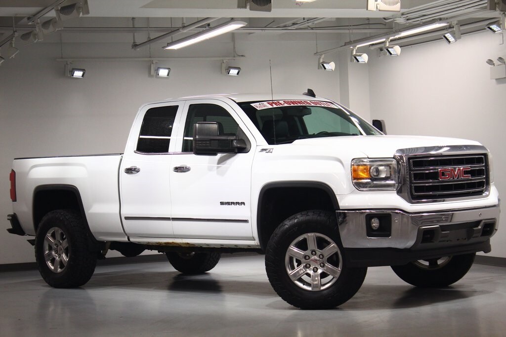 2015 Gmc Sierra 1500 SLT photo 2