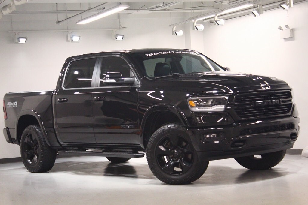 2019 Ram 1500 Laramie photo 2