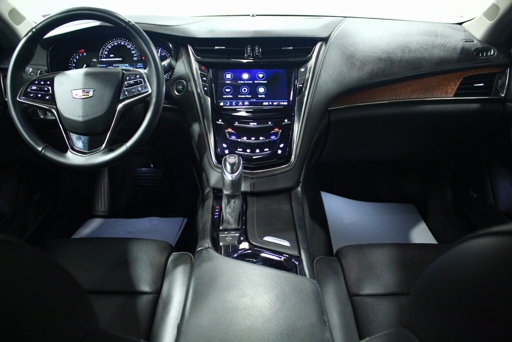 2018 Cadillac CTS Luxury photo 4
