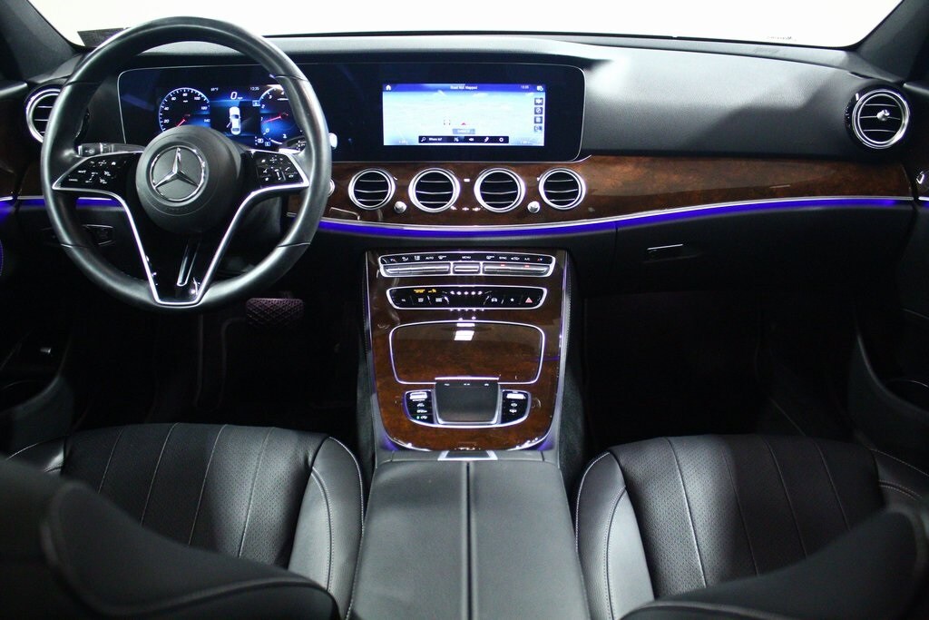 2022 Mercedes Benz E 350 photo 3