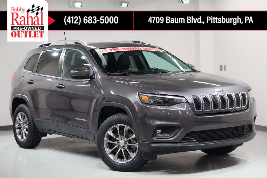 2019 Jeep Cherokee Latitude Plus 4X4's photo