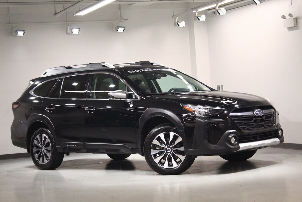 2024 Subaru Outback Touring XT photo 2