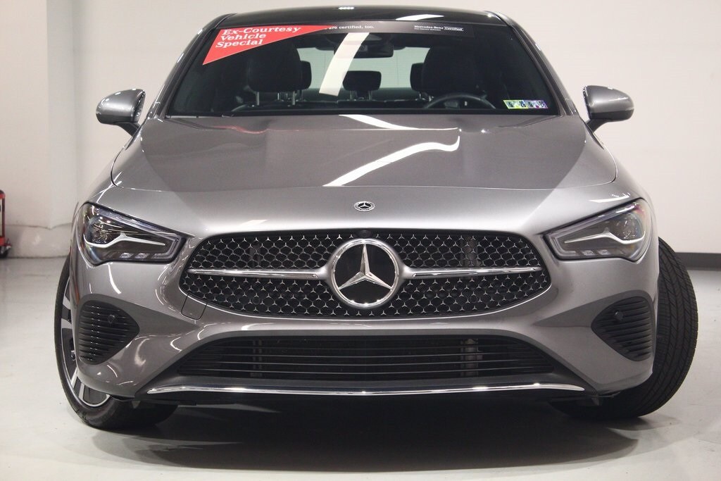 2025 Mercedes Benz CLA 250 4MATIC photo 3