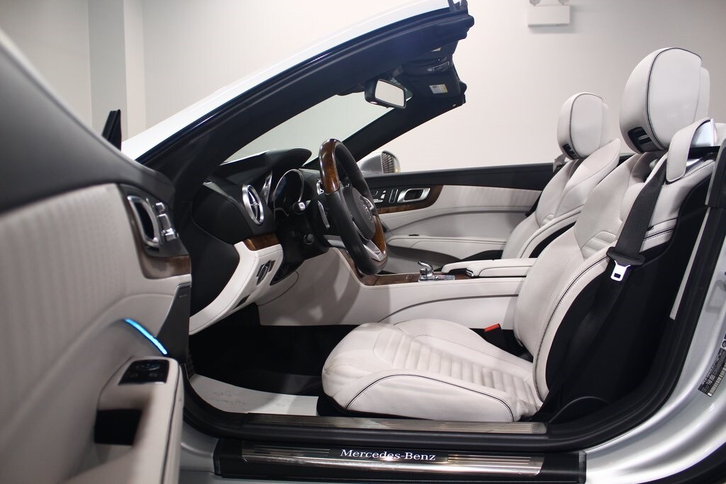 2018 Mercedes Benz SL 450 photo 4