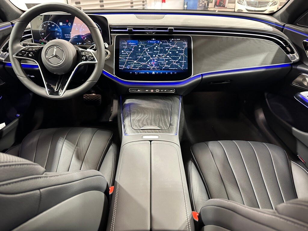 2026 Mercedes Benz E 350 4MATIC Sedan photo 4