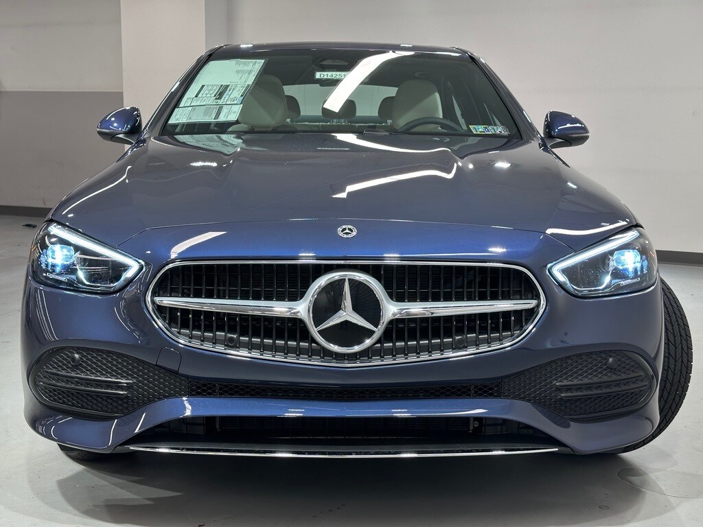 2025 Mercedes Benz C 300 4MATIC photo 3