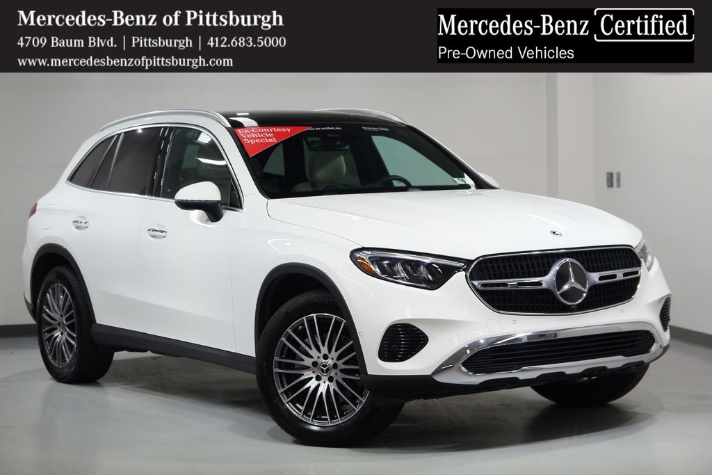 2026 Mercedes-Benz GLC GLC 300 4MATIC's photo