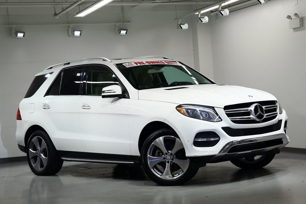2017 Mercedes Benz GLE 350 4MATIC photo 2