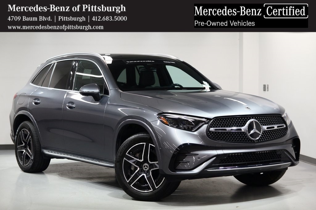 2023 Mercedes-Benz GLC GLC 300's photo