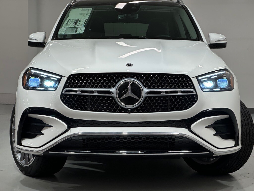 2026 Mercedes Benz GLE 450 4MATIC photo 3