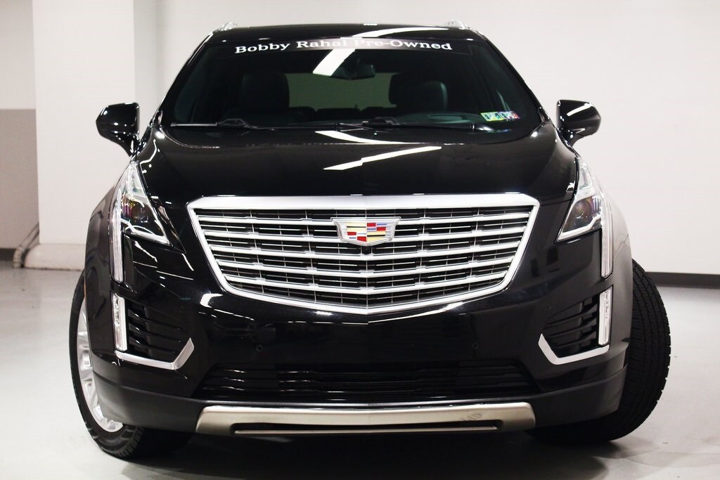 2017 Cadillac XT5 Platinum photo 3