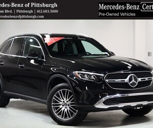 2025 Mercedes-Benz GLC 300 SUV