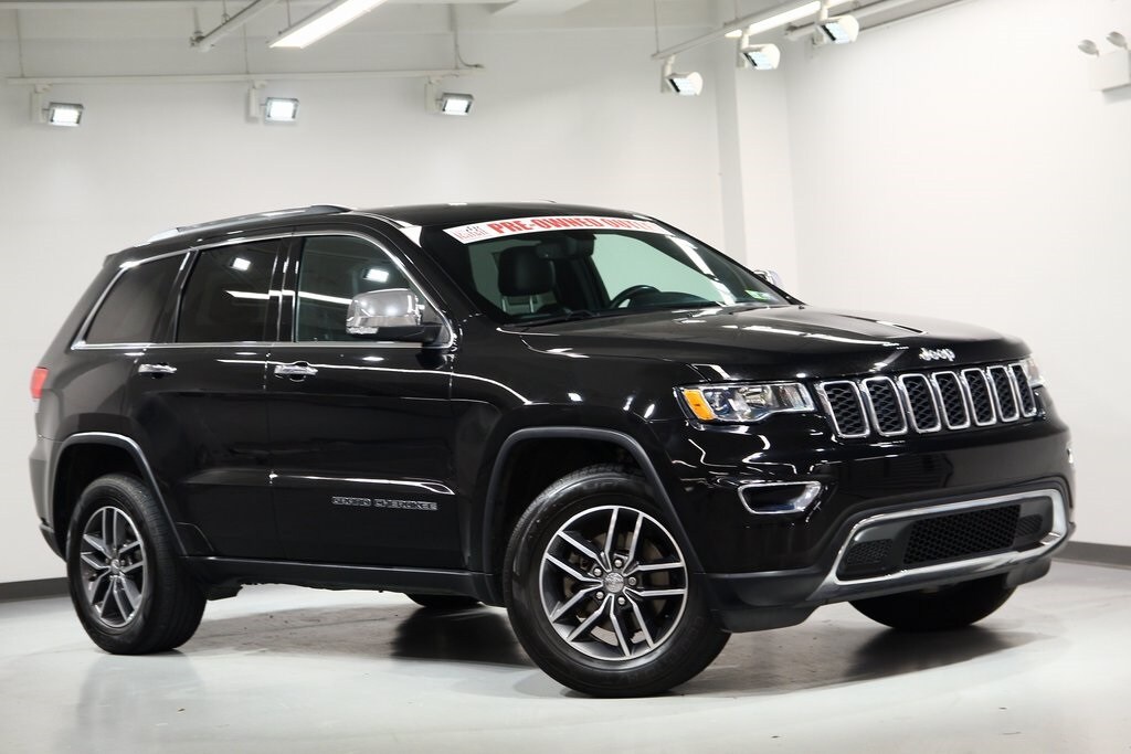 2018 Jeep Grand Cherokee Limited photo 2