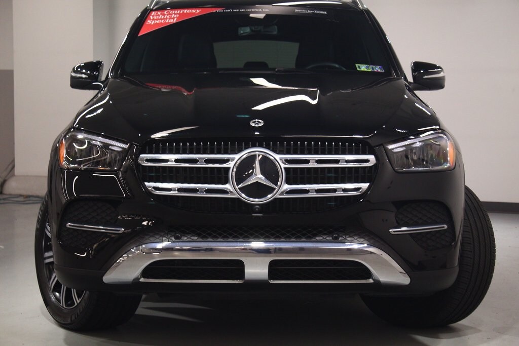 2025 Mercedes Benz GLE 350 4MATIC photo 2