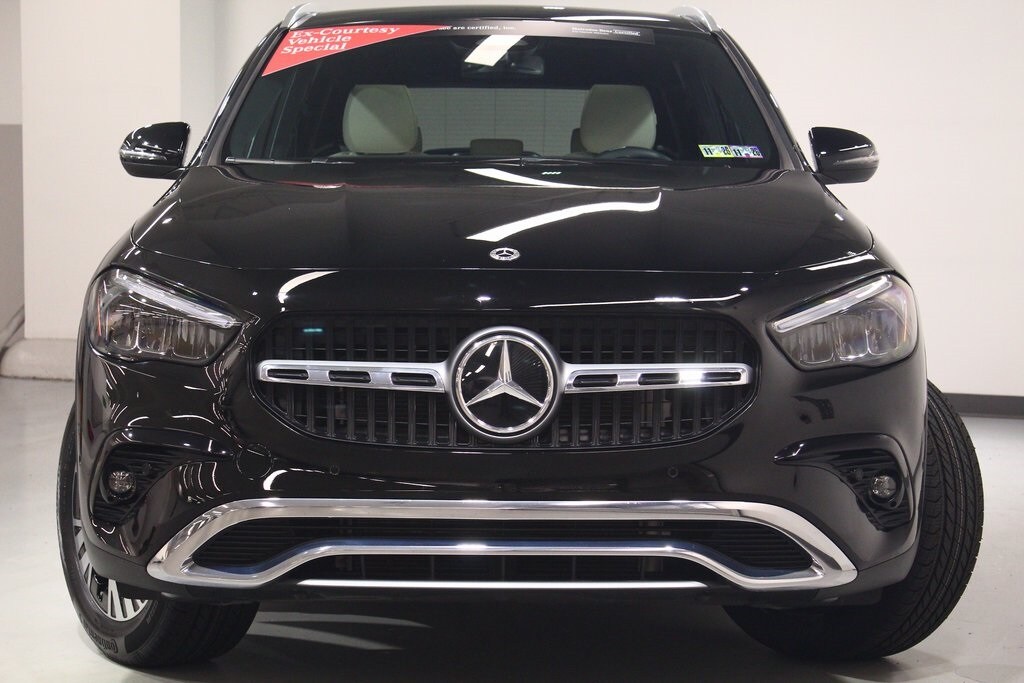 2025 Mercedes Benz GLA 250 4MATIC photo 2