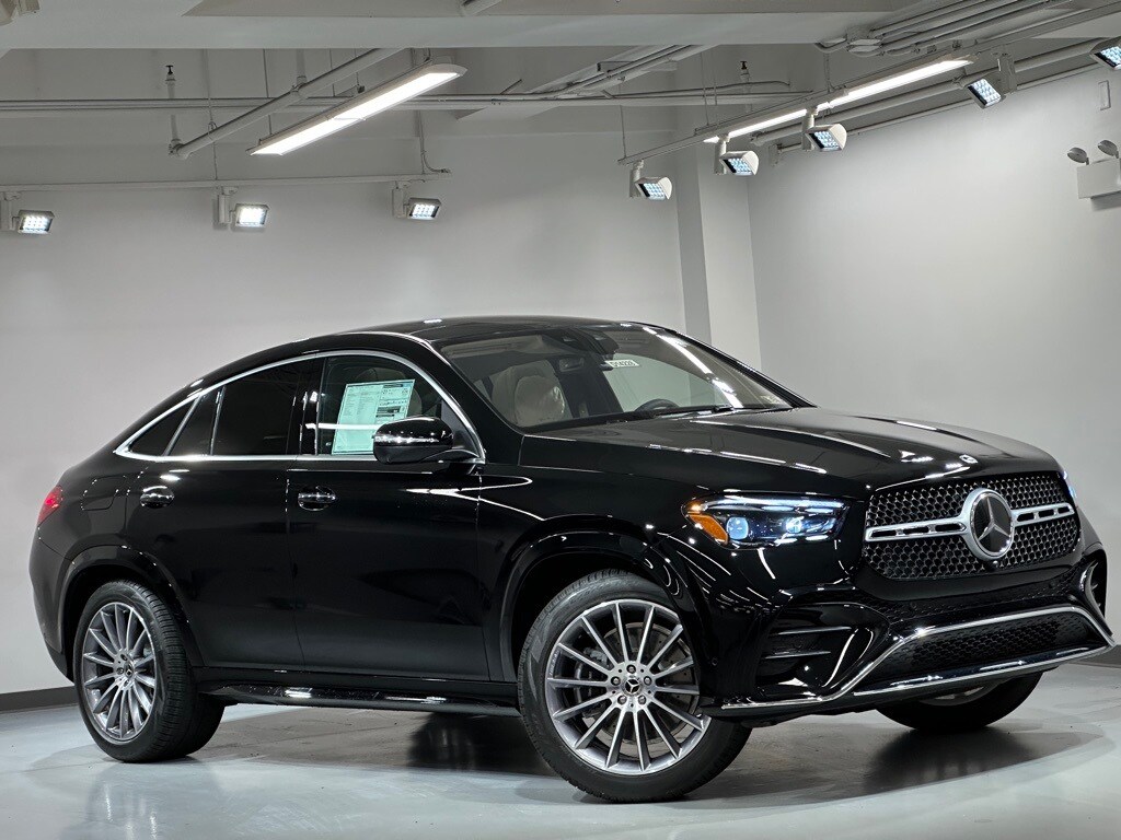 2025 Mercedes Benz GLE 450 4MATIC photo 2