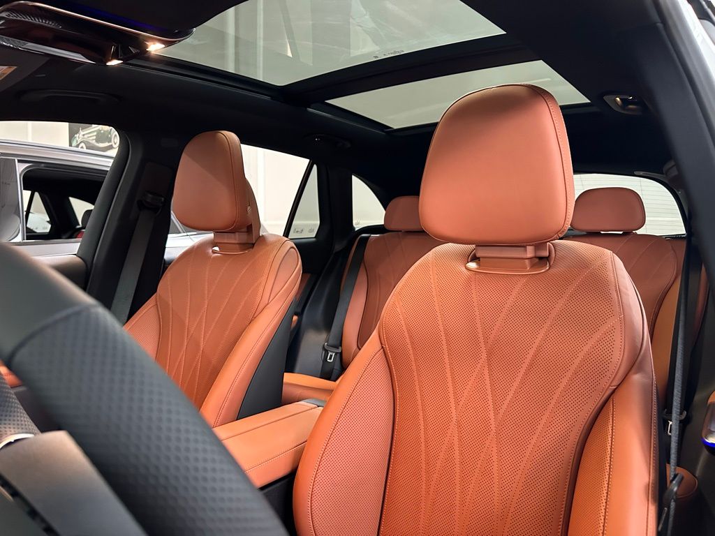 2026 Mercedes-Benz GLC Base - Photo 12