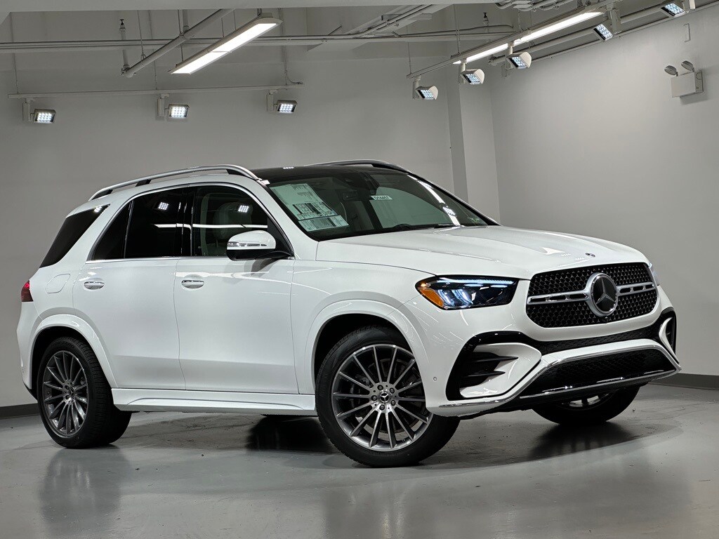 2026 Mercedes Benz GLE 350 4MATIC photo 2