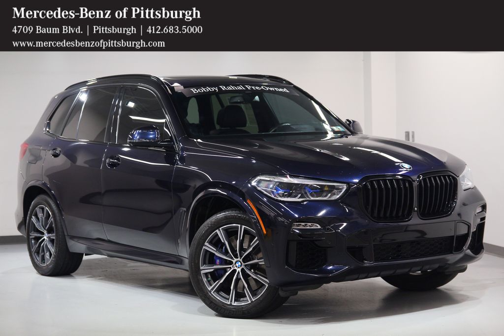 2020 BMW X5 M50i's photo