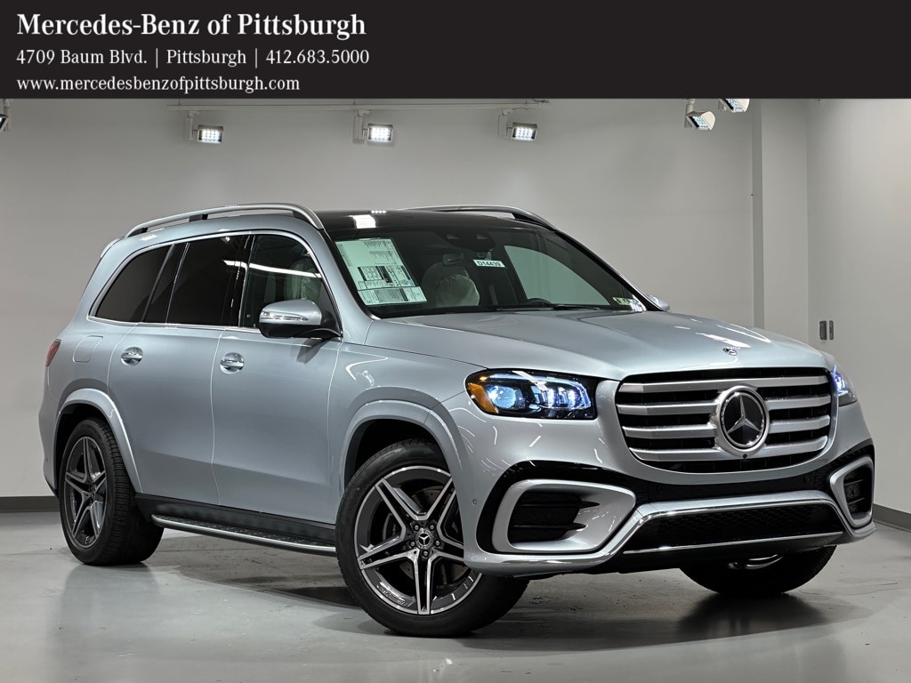 2026 Mercedes-Benz GLS Base's photo