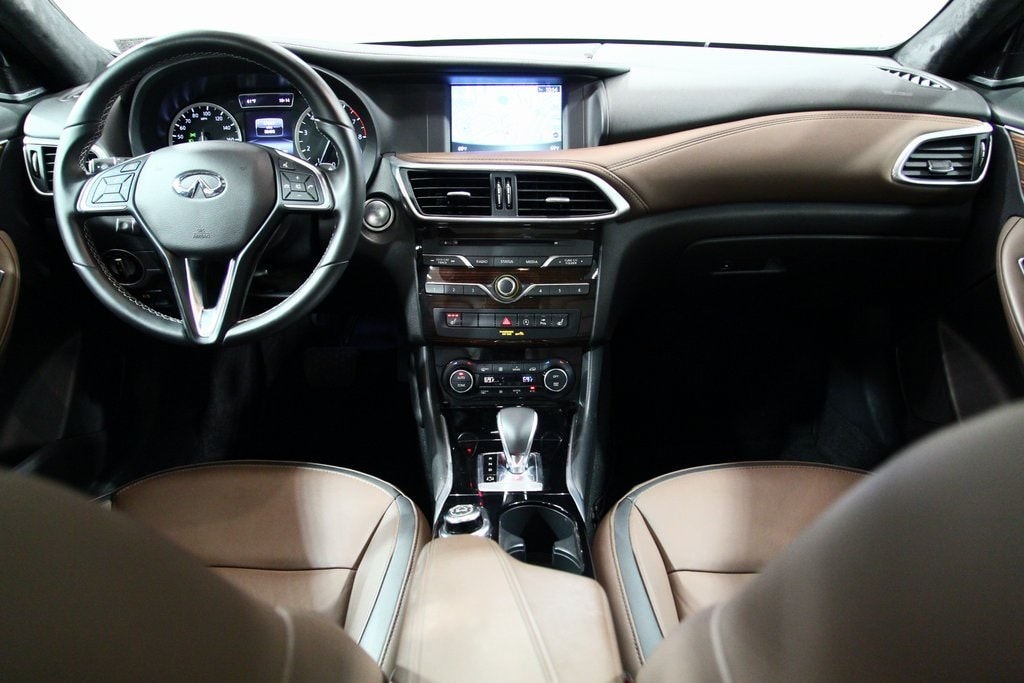 Used 2018 INFINITI QX30 Premium SUV