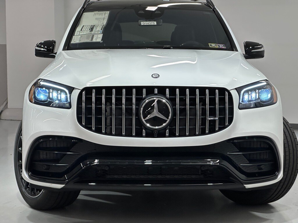 2026 Mercedes Benz GLS AMG 63 4MATIC photo 3