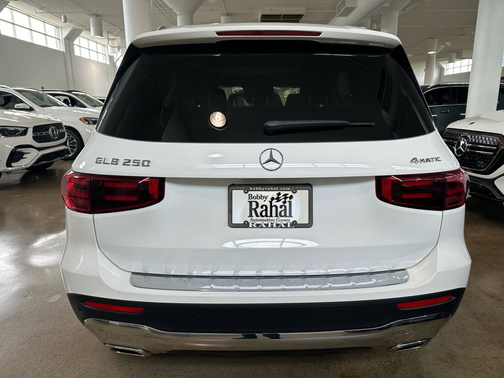 New 2026 Mercedes-Benz GLB 250 SUV
