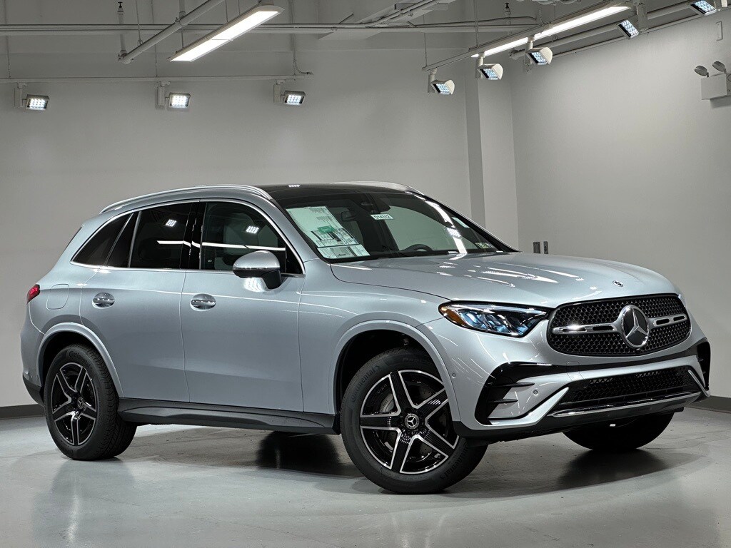 2026 Mercedes Benz GLC 350e 4MATIC photo 2