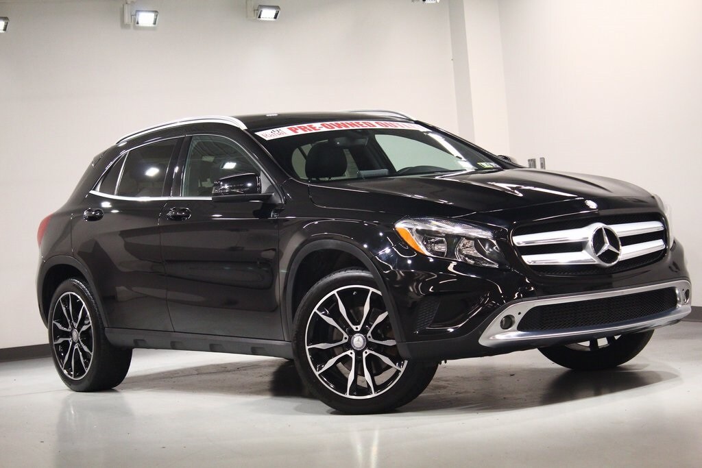 2017 Mercedes Benz GLA 250 4MATIC photo 2