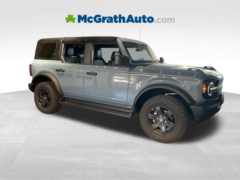 2025 Ford Bronco 4-Door Outer Banks's photo