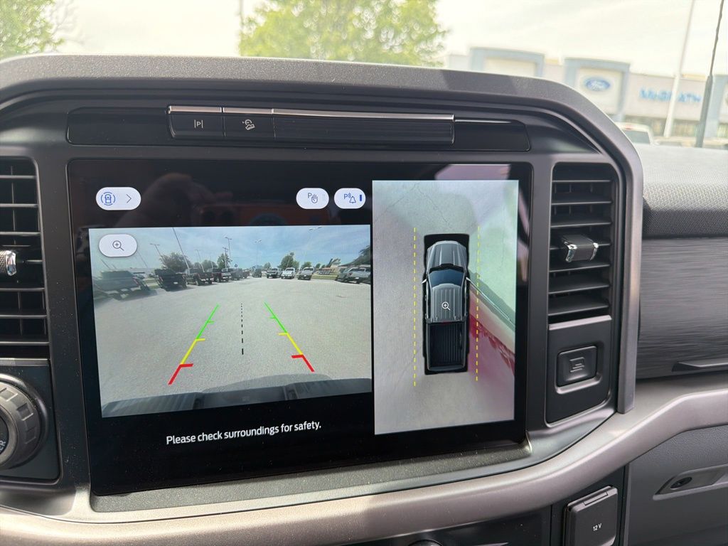 2025 Ford F-150 XLT - Photo 15
