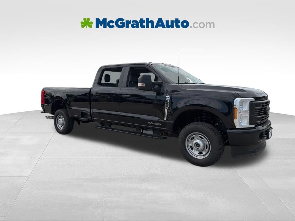 2025 Ford F-250 XL 4x4 Crew Cab 8' Box's photo