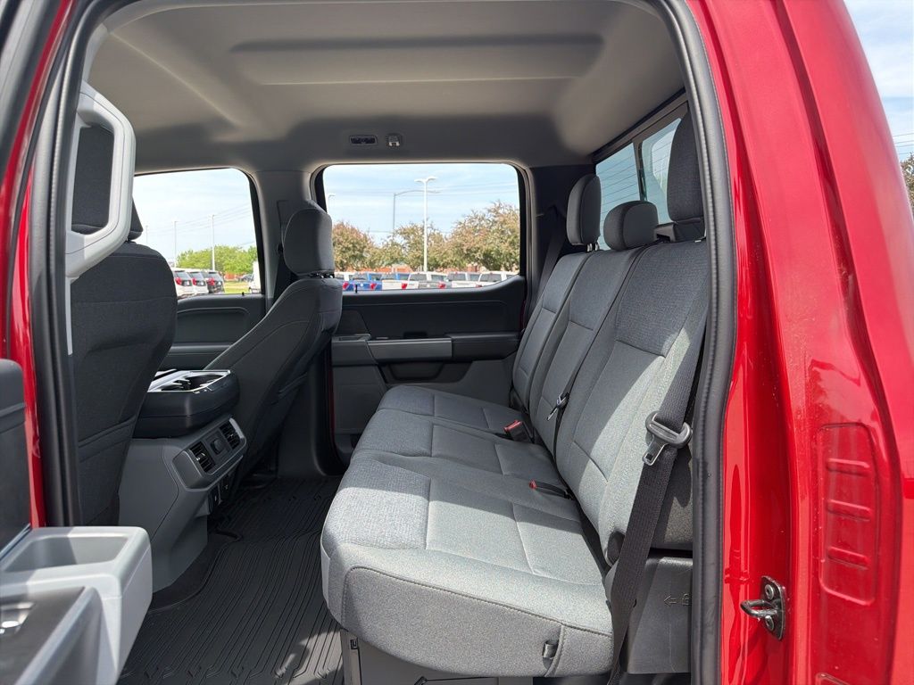 2025 Ford F-150 XLT - Photo 20