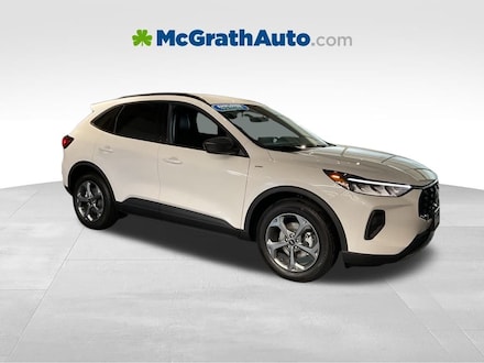 2025 Ford Escape Hybrid ST-Line SUV