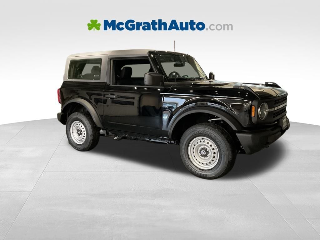 2025 Ford Bronco 2-Door Base's photo