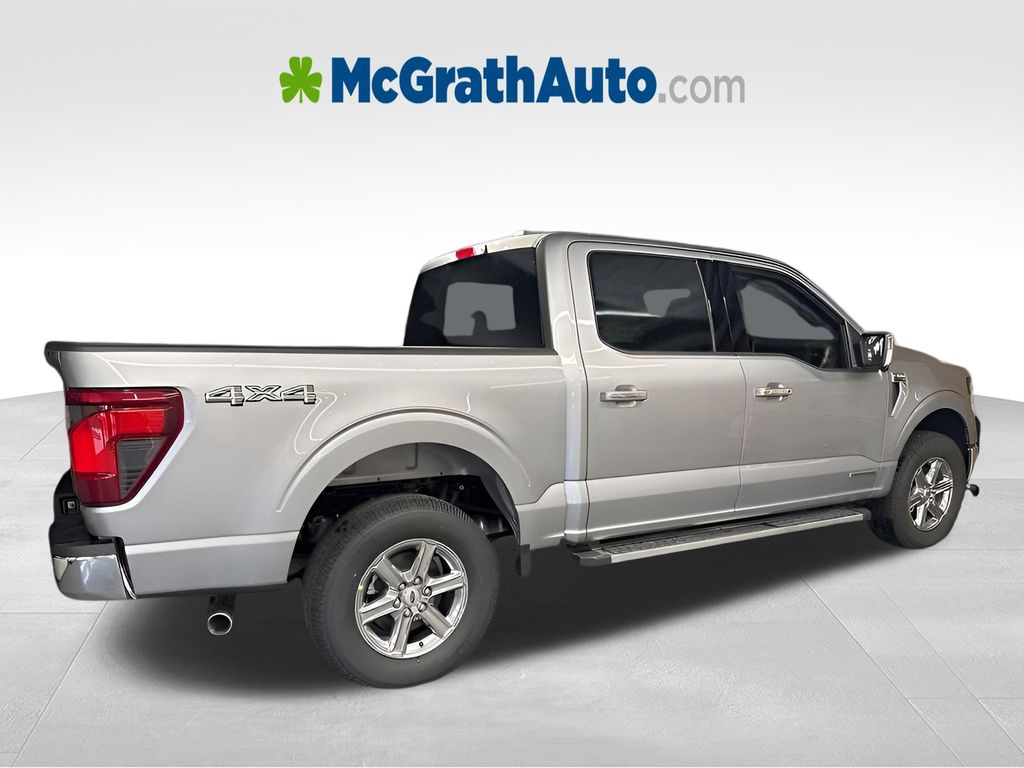 2025 Ford F-150 XLT photo 3