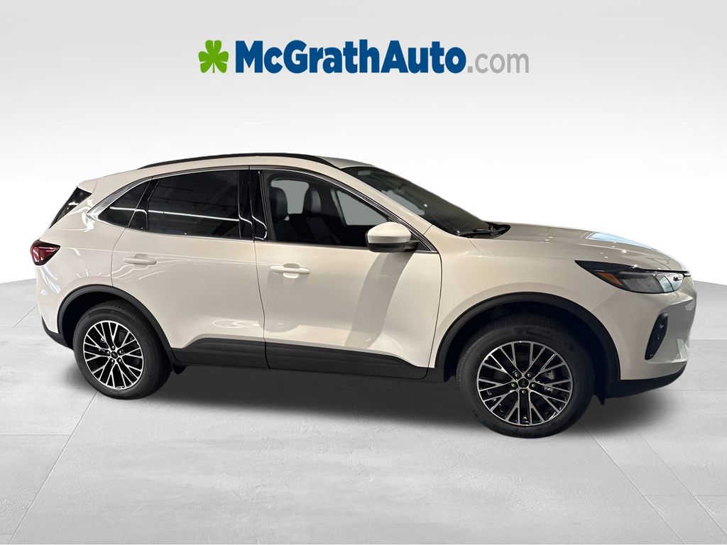 2025 Ford Escape Plug-In Hybrid Base photo 2