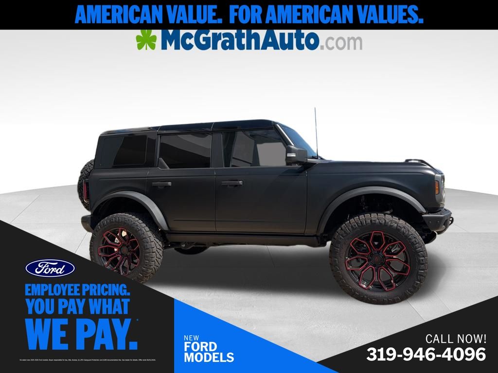2025 Ford Bronco Badlands 4x4's photo