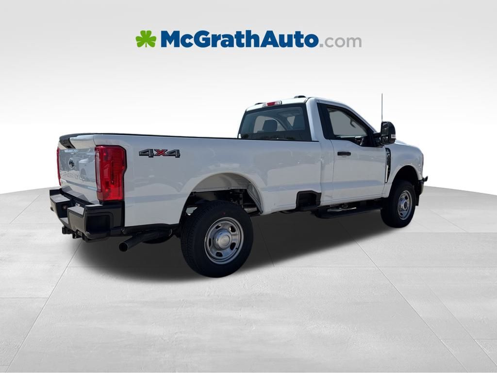 2025 Ford F-350 photo 4