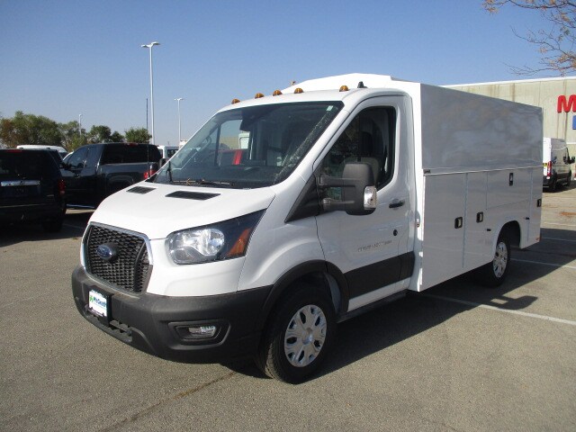 2024 Ford Transit photo 2