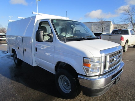 2025 Ford E-350SD Base Cab/Chassis