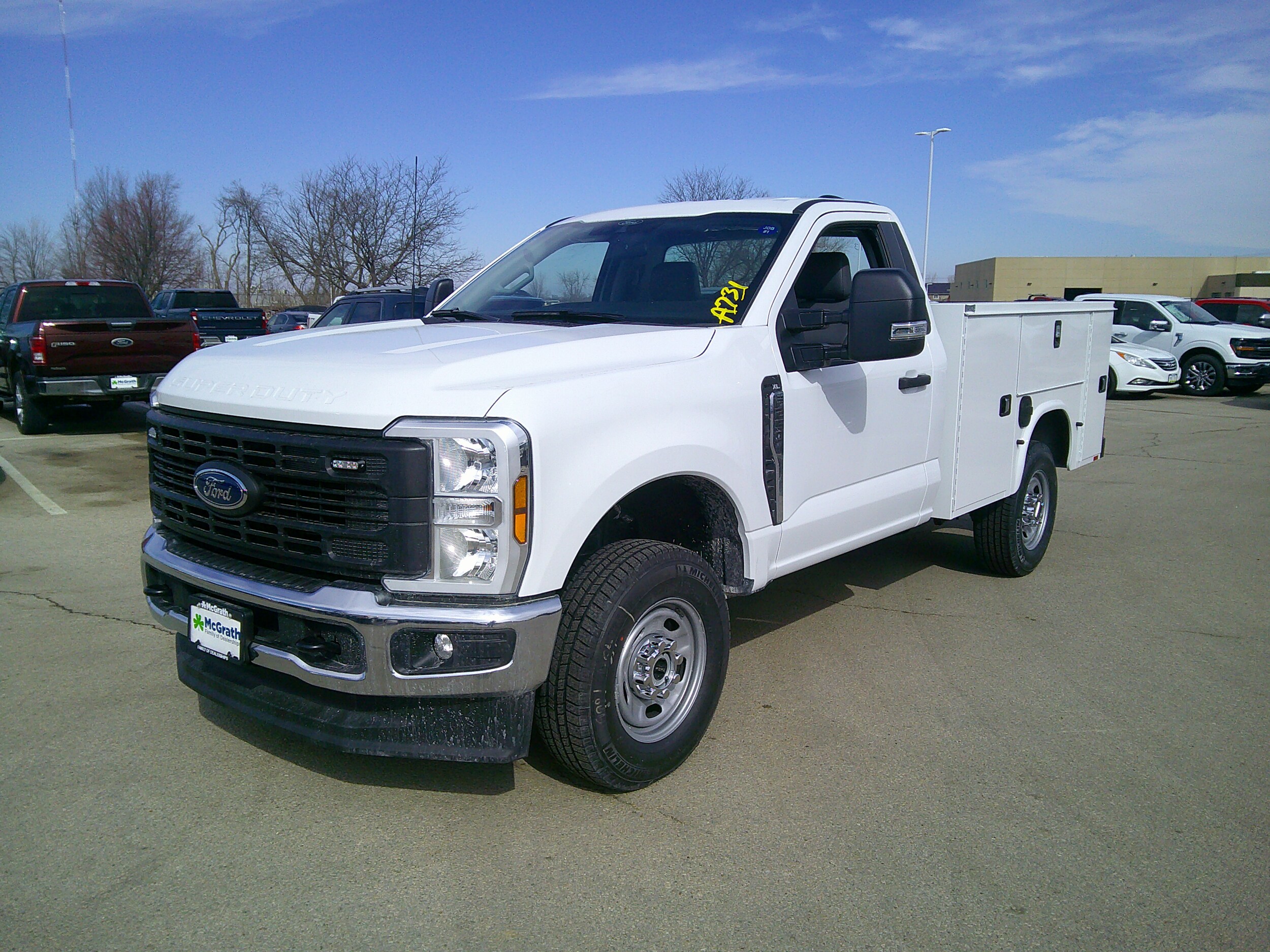 2025 Ford F-250 photo 2