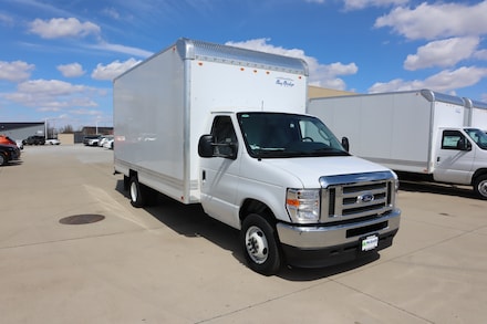 2025 Ford E-450SD Base Cab/Chassis