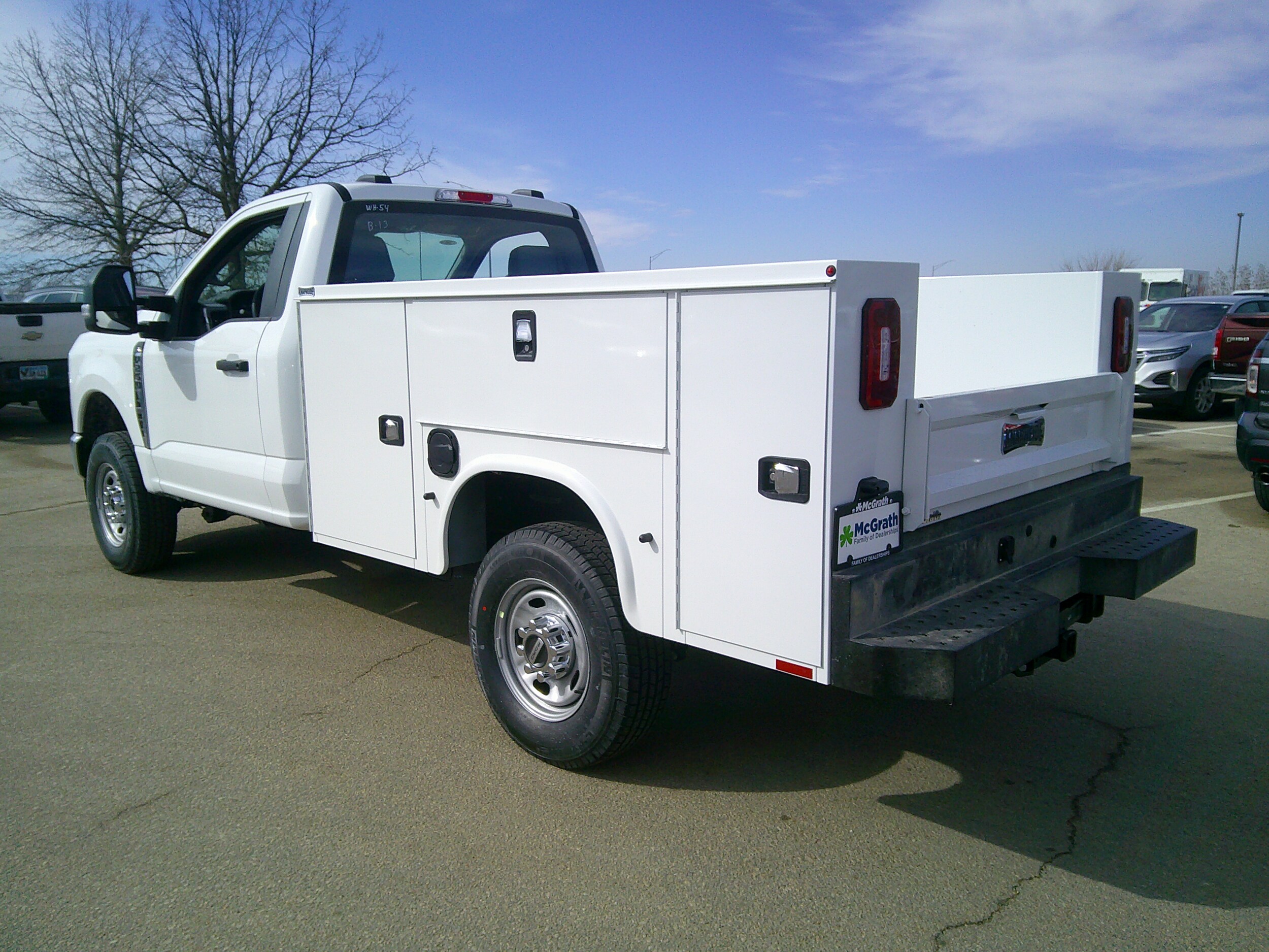 2025 Ford F-250 photo 3