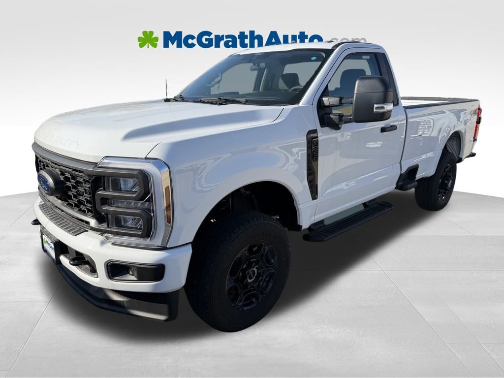 2025 Ford F-250 Super Duty XL's photo